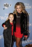 Amsterdam 16 november 2019
Premiere Frozen 2 in Tuschinski. Nikkie Plessen kwam met haar dochter