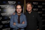 Amsterdam 25 november 2019
Boekpresentatie Victor Mids en Oscar Verpoort ( MINDFUCK) in het Amstel Hotel . Hans Kazan krijgt het eerdste exemplaar.