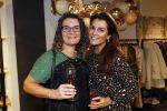 Beverwijk 23 november 2019
Opening winkel van Moise Trustfull in het centrum van Beverwijk.
Haar vader Orlando en moeder Quinty zijn natuurlijk aanwezig.