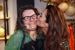 Beverwijk 23 november 2019
Opening winkel van Moise Trustfull in het centrum van Beverwijk.
Haar vader Orlando en moeder Quinty zijn natuurlijk aanwezig.