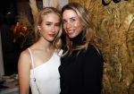 Amsterdam 21 november 2019
Presentatie platform  Grace & Us van Anouk Smulders. Renee Vervoorn met dochter