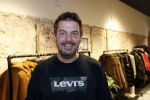 Beverwijk 23 november 2019
Opening winkel van Moise Trustfull in het centrum van Beverwijk.
Haar vader Orlando en moeder Quinty zijn natuurlijk aanwezig. Ruben Nicolai
