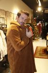 Beverwijk 23 november 2019
Opening winkel van Moise Trustfull in het centrum van Beverwijk.
Haar vader Orlando en moeder Quinty zijn natuurlijk aanwezig. Ruben Nicolai