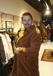 Beverwijk 23 november 2019
Opening winkel van Moise Trustfull in het centrum van Beverwijk.
Haar vader Orlando en moeder Quinty zijn natuurlijk aanwezig. Ruben Nicolai