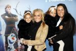 Amsterdam 16 november 2019
Premiere Frozen 2 in Tuschinski. Samatha Steenwijk met partner Daisy en haar nichtjes