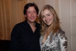 Amsterdam 25 november 2019
Boekpresentatie Victor Mids en Oscar Verpoort ( MINDFUCK) in het Amstel Hotel . Hans Kazan krijgt het eerste exemplaar. Steven Kazan met zijn vrouw Jamie Kames