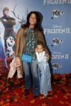 Amsterdam 16 november 2019
Premiere Frozen 2 in Tuschinski. Tanja Bamberger met kleindochter