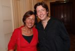 Amsterdam 25 november 2019
Boekpresentatie Victor Mis en Oscar Verport ( MINDFUCK) in het Amstel Hotel . Hans Kazan krijgt het eerste exemplaar. Wendy Kazan met haar zoon Steven