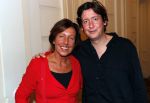 Amsterdam 25 november 2019
Boekpresentatie Victor Mis en Oscar Verport ( MINDFUCK) in het Amstel Hotel . Hans Kazan krijgt het eerste exemplaar. Wendy Kazan met haar zoon Steven