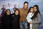Amsterdam 16 november 2019
Premiere Frozen 2 in Tuschinski. Yesser met vrouw en kinderen