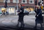 Amsterdam 9 december 2020
Bert Koenders met (een) vriendin op straat in Amsterdam zuid