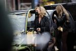 Amsterdam 27 november 2020
Connie Witteman doet boodschappen met een mondkapje