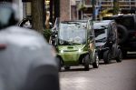 Amsterdam 27 november 2020
Connie Witteman doet boodschappen met een mondkapje