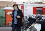 Amsterdam 22 november 2020
Dusan tadic met telefoon oip straat