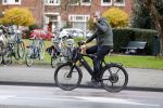 Amsterdam 12 november 2020
Frank Rijkaard op zijn electrische fiets