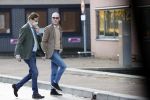 Den Haag Schiphol en Hilversum
Frank Jansen en zijn partneer Rogier Smit rijden van hun huis in Den Haag naar RTL in Hilversum waar ze een gesprek hebben met Peter v d Vorst van RTL