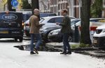 Den Haag Schiphol en Hilversum
Frank Jansen en zijn partneer Rogier Smit rijden van hun huis in Den Haag naar RTL in Hilversum waar ze een gesprek hebben met Peter v d Vorst van RTL
