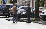 Den Haag Schiphol en Hilversum
Frank Jansen en zijn partneer Rogier Smit rijden van hun huis in Den Haag naar RTL in Hilversum waar ze een gesprek hebben met Peter v d Vorst van RTL