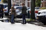 Den Haag Schiphol en Hilversum
Frank Jansen en zijn partneer Rogier Smit rijden van hun huis in Den Haag naar RTL in Hilversum waar ze een gesprek hebben met Peter v d Vorst van RTL
