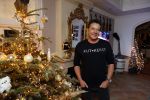 Aalsmeer 18 december 2020
Gerard Joling zijn huis is helemaal versierd met kerstlichtjes en bomen