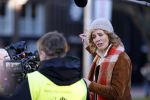 Amsterdam 18 november 2020
Opnames met ilse Warringa op het Rembrandtplein. Menno Kohler doet produktie . Zijn vrouw en zoontje komen even kijken .