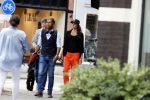Amsterdam 22 juli 2020
Iris Hond met een kennis en haar hond in Amsterdam zuid.