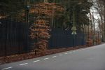 Lage Vuursche 3 december 2020
Het graf van Prins Friso op de begraafplaats in Lage Vuursche naatt kasteel Drakesteyn waar Prinses Beatrix woont