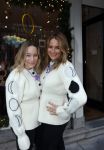 Amsterdam 24 november 2020
Lieke v Lexmond en Jetteke v Lexmond openen hun winkel