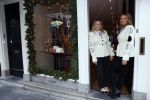 Amsterdam 24 november 2020
Lieke v Lexmond en Jetteke v Lexmond openen hun winkel