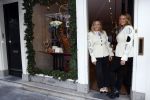 Amsterdam 24 november 2020
Lieke v Lexmond en Jetteke v Lexmond openen hun winkel
