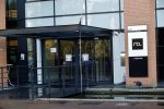 Den Haag Schiphol en Hilversum
Frank Jansen en zijn partneer Rogier Smit rijden van hun huis in Den Haag naar RTL in Hilversum waar ze een gesprek hebben met Peter v d Vorst van RTL