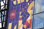 Den Haag Schiphol en Hilversum
Frank Jansen en zijn partneer Rogier Smit rijden van hun huis in Den Haag naar RTL in Hilversum waar ze een gesprek hebben met Peter v d Vorst van RTL