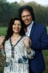 Holten 9 november 2020
Rene Le Blanc tekent een kontrakt bij Edwin en Coen v Hoevelaak. Hij kwam samen met zijn vriendin.
