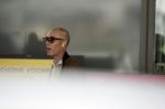 Den Haag Schiphol en Hilversum
Frank Jansen en zijn partneer Rogier Smit rijden van hun huis in Den Haag naar RTL in Hilversum waar ze een gesprek hebben met Peter v d Vorst van RTL