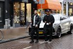 Amsterdam 21 november 2020
Rolf Sanchez met een kennis en een Lamborghini Urus op de pc hooftstraat