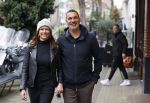 Amsterdam 13 november 2020
Ruud Gullit met zijn vriendin Karin de Rooij