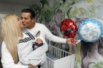 Schevebingen 20 november 2020
Samantha de Jong met haar vriend Gerrit en hun baby Djamino in hun huis .
