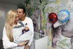 Scheveningen 20 november 2020
Samantha de Jong met haar vriend Gerrit en hun baby Djamino in hun huis .  dochter Gerrit