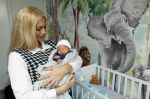 Scheveningen 20 november 2020
Samantha de Jong met haar vriend Gerrit en hun baby Djamino in hun huis .  dochter Gerrit