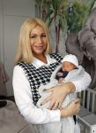 Scheveningen 20 november 2020
Samantha de Jong met haar vriend Gerrit en hun baby Djamino in hun huis .  dochter Gerrit