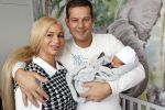 Scheveningen 20 november 2020
Samantha de Jong met haar vriend Gerrit en hun baby Djamino in hun huis .  dochter Gerrit