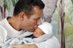 Schevebingen 20 november 2020
Samantha de Jong met haar vriend Gerrit en hun baby Djamino in hun huis .