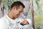 Scheveningen 20 november 2020
Samantha de Jong met haar vriend Gerrit en hun baby Djamino in hun huis .  dochter Gerrit