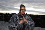 Rotterdam 4 december 2020
Interview Cahtherine Keyl met Shirma Rouse . Shirma is ruim 60 kg afgevallen.