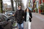 Amsterdam 29 november 2020
Thiery Baudert en zijn vriendin Davide op straat in Amsterdam.