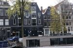Amsterdam 11 november 2020
Thomas Acda voor zijn huis