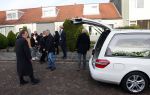 Emmeloord 10 december 2021
Begrafenis Arie Ribbens .Aanwezig zijn vrouw Cea Ribbens zijn dochter met gezin en oa Bonnie St Claire en Jacques Herb met zijn vrouw . De man van Bonnie Anne Jan Jongbloed verzorgt de uitvaart.