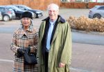 Emmeloord 10 december 2021
Begrafenis Arie Ribbens .Aanwezig zijn vrouw Cea Ribbens zijn dochter met gezin en oa Bonnie St Claire en Jacques Herb met zijn vrouw . De man van Bonnie Anne Jan Jongbloed verzorgt de uitvaart.