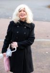 Emmeloord 10 december 2021
Begrafenis Arie Ribbens .Aanwezig zijn vrouw Cea Ribbens zijn dochter met gezin en oa Bonnie St Claire en Jacques Herb met zijn vrouw . De man van Bonnie Anne Jan Jongbloed verzorgt de uitvaart.