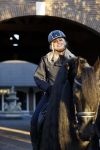 Lunteren 22 november 2021
Presentatie paarden calendar waarvan opbrengst naar het KWF gaat . Bridget Maasland en Samantha Steenwijk krijgen het eerste exemplaar . Ze kopen per paard aanrijden